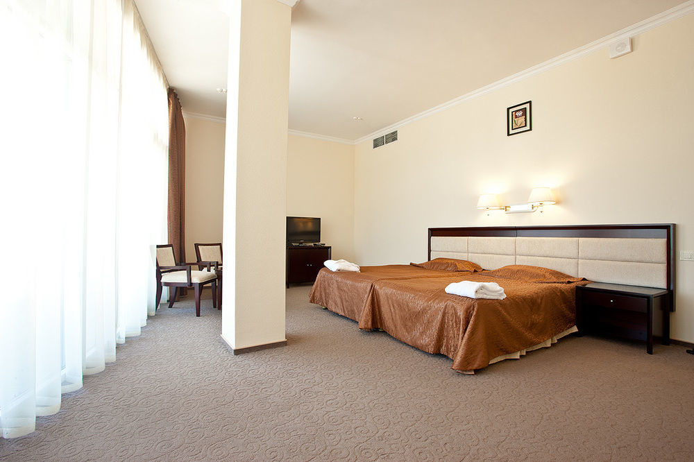 Bugaz Sea View Hotel Hrybivka Exterior foto