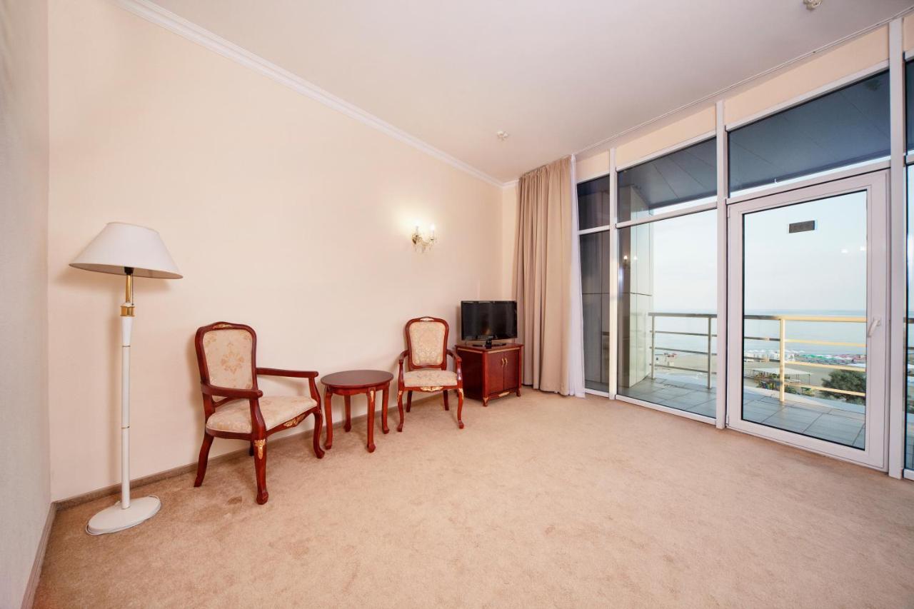 Bugaz Sea View Hotel Hrybivka Exterior foto