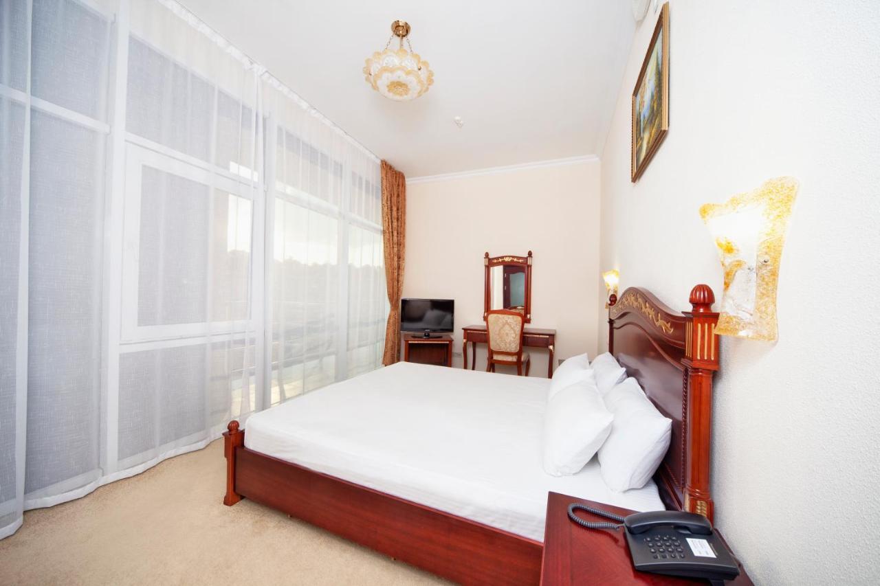 Bugaz Sea View Hotel Hrybivka Exterior foto